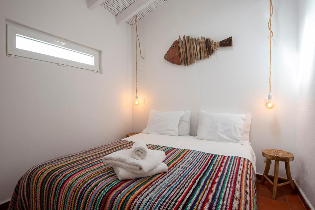 Hillside 2 Aljezur Old Town Guest House Exterior photo